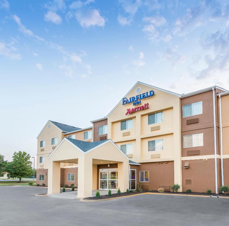 Fairfield Inn & Suites Kansas City Lee's Summit Main image 1